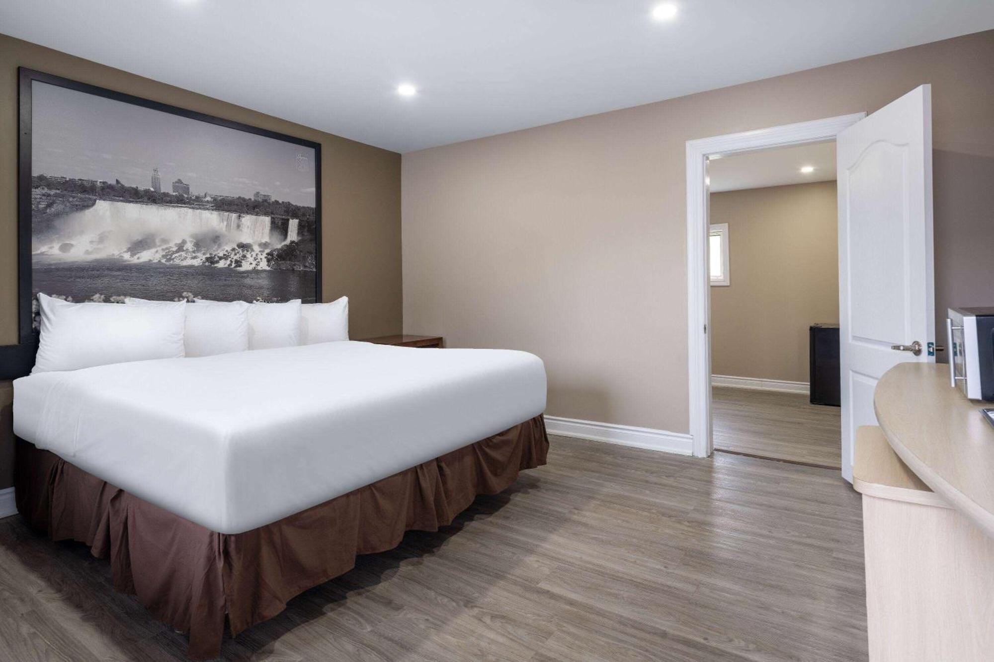 Super 8 By Wyndham Niagara Falls On מראה חיצוני תמונה